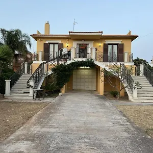 Travelliving - Sicilian Carnemolla Marina di Ragusa